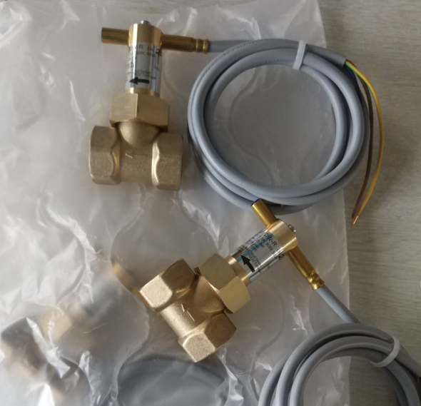 LPZ11-AC220V电磁阀全新