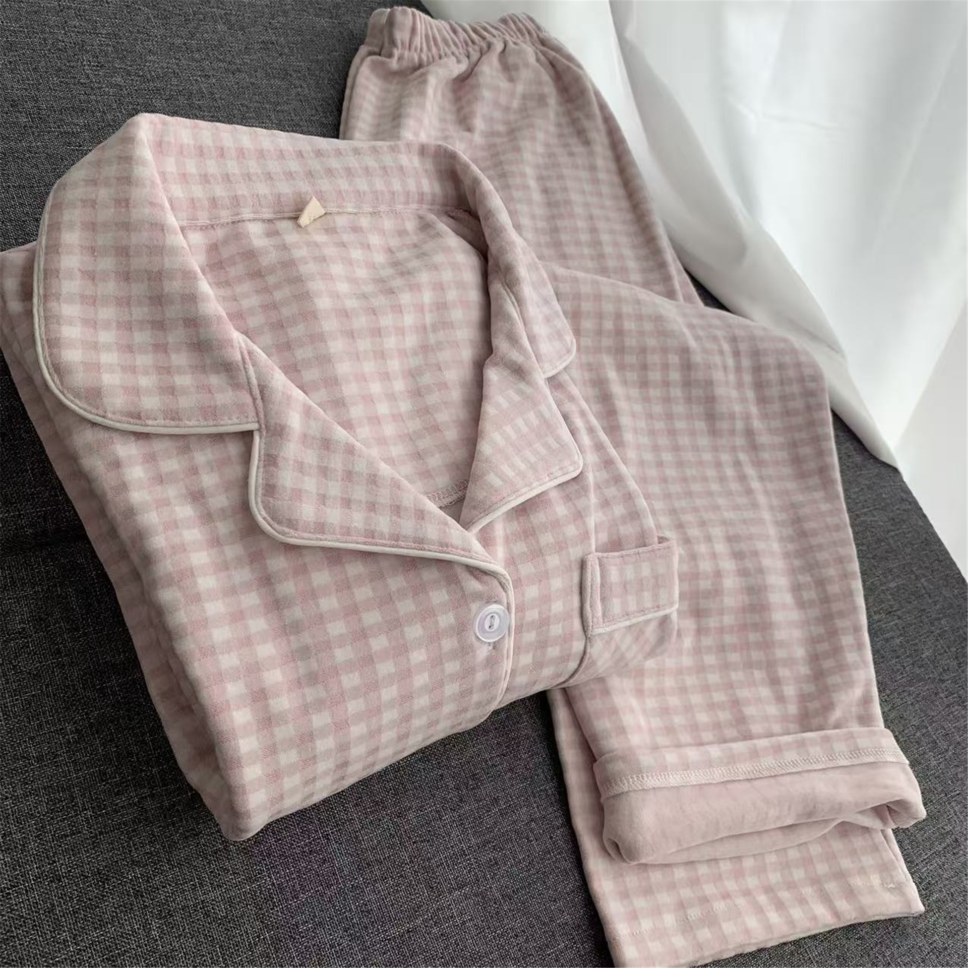 情侣款，德绒小格子睡衣套装，