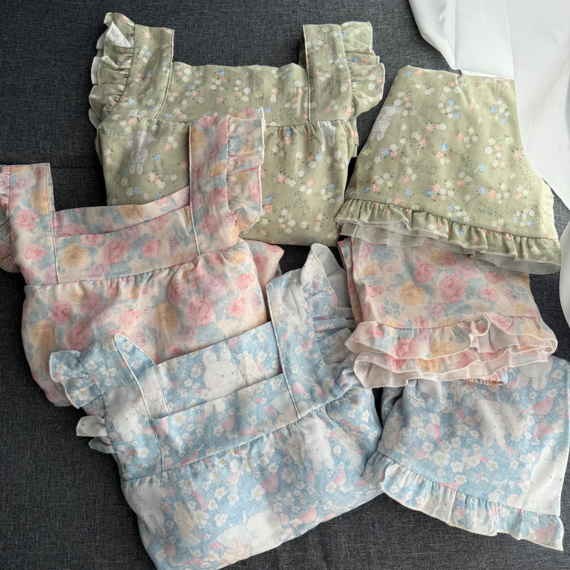 田园风可爱飞袖吊带上衣短裤套装甜美女生防凸点带胸垫家居服睡衣