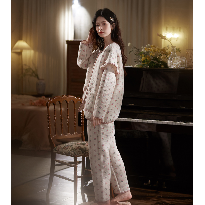 思莉太太女空气棉夹层纯棉睡衣