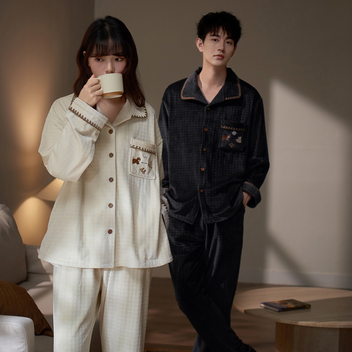 思莉太太情侣海岛绒睡衣