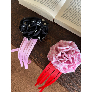 配饰 设计感博主同款 波点格纹花朵流苏胸针别针 搭配周边 fifth