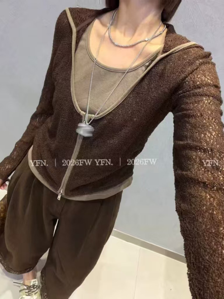 欧货正品2026秋季DT.dong撞色背心拉链连帽假两件长袖针织外套女