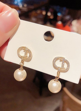 韩国气质时尚微镶精致吊珍珠耳环个性百搭简约耳钉女配饰