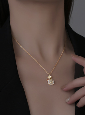 时尚高级感坠链2025新款潮