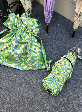 小巧便携高颜值轻量碳纤防风五折伞绿色花朵口袋雨伞黑胶晴雨两用