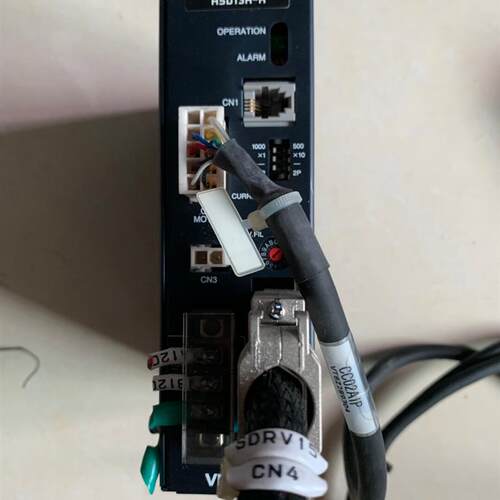 议价 ASD13R-A驱动器,电机ASM46AA,带原装线,所示的