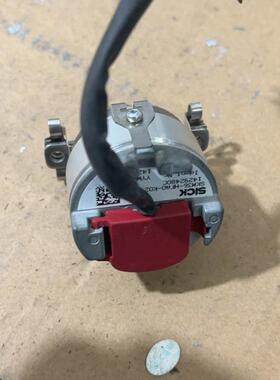 议价 西克skm36-hfao-k02、原装拆机包好。成色漂亮。
