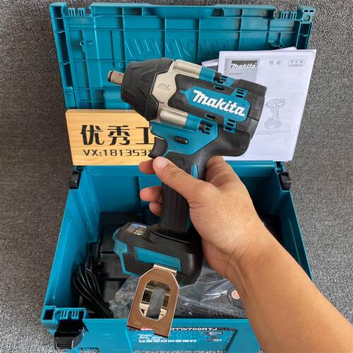 议价 全新DTW700锂电18v无刷冲击扳手 特价处理
