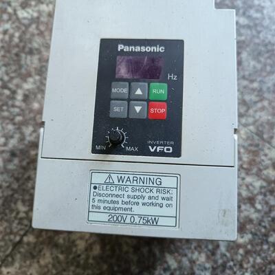 议价 松下VFO 0.75KW 原装拆机包好 220V0.75KW