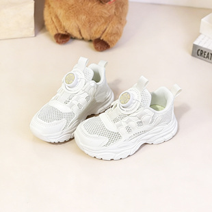 儿童白色运动鞋2026春夏新款男女童学校演出小白鞋透气单网跑步鞋