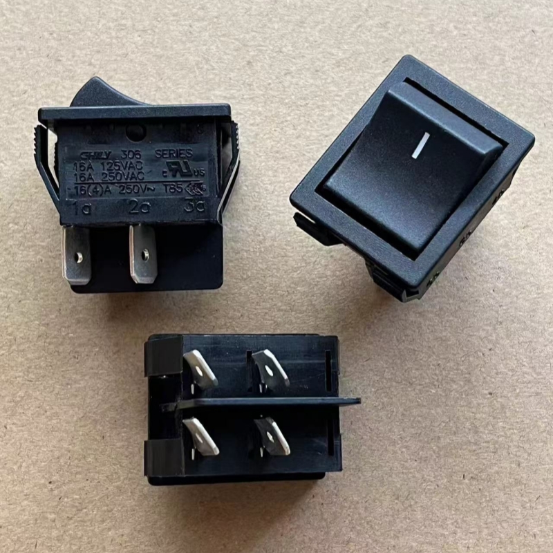 台湾CHILY奇立船形开关4脚2档 16A250V 船型翘板电源开关31*25MM