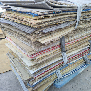 猪仔保温毛毯垫子旧地毯废旧小料小尺寸便宜卖养殖场狗舍保暖耐磨