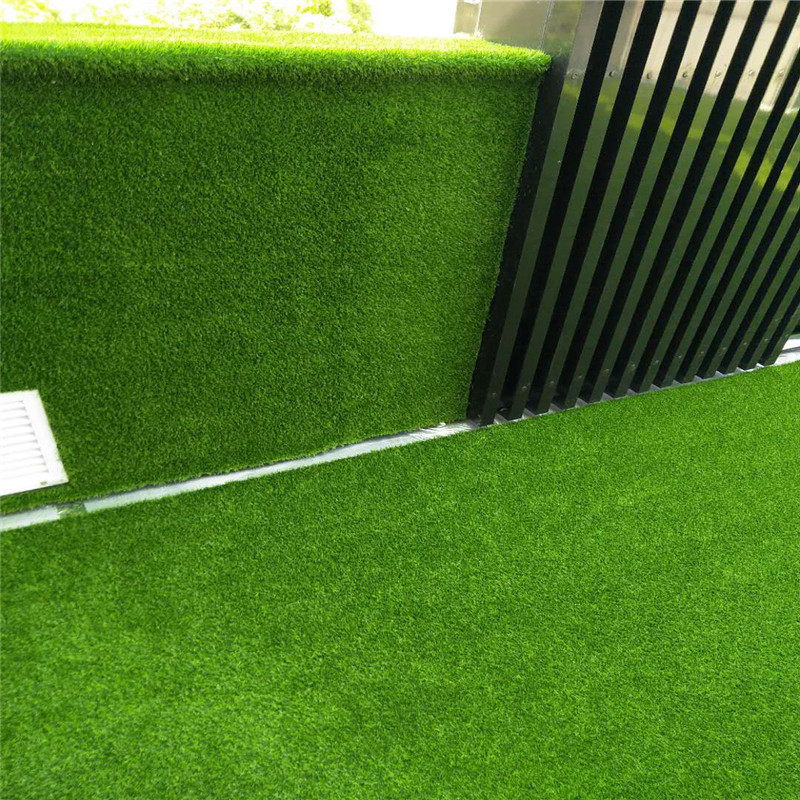 健身房满铺绿色草坪屋顶花园绿化环境塑料人工草坪可裁剪仿真草坪