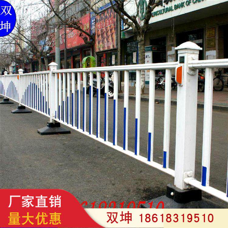 草坪铁艺市政马路人行道锌钢护栏