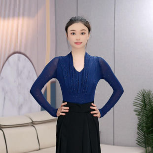 新款拉丁舞舞蹈服优雅高级感摩登舞演出服国标舞团服V领长袖上衣