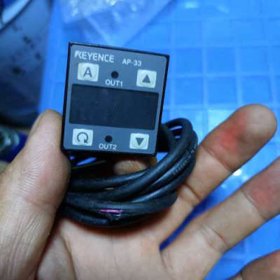 KEYENCEAP一33压力开关压力控制传感器数字气压