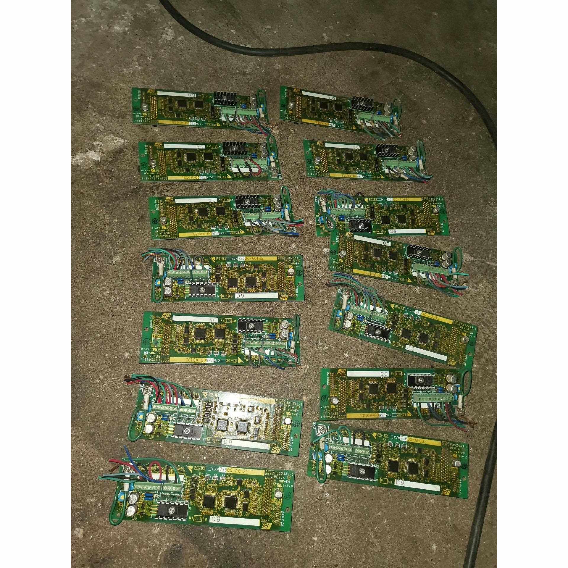 安川G7F7变频器PG卡PG-B2，二手拆机，成色如图实拍，