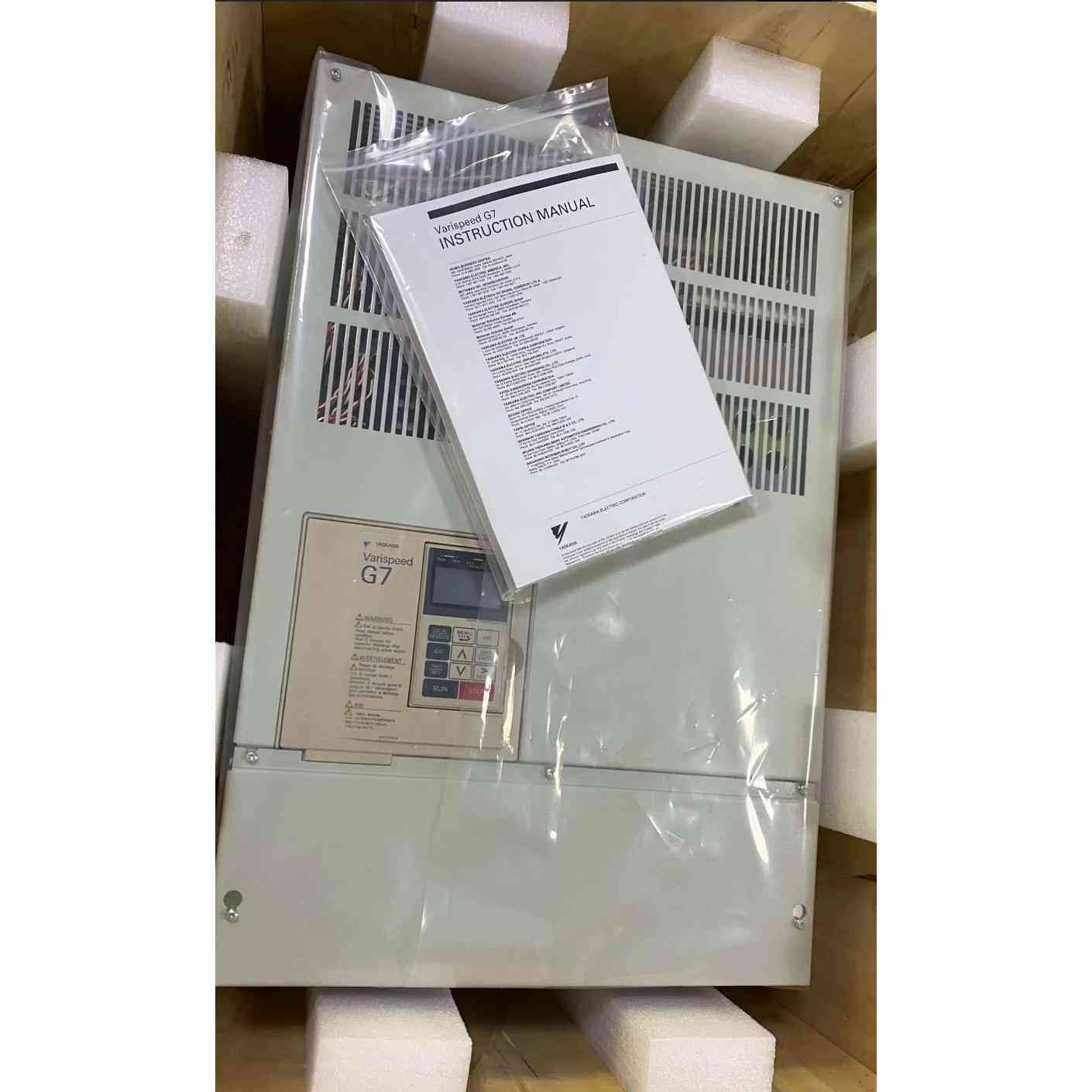 安川变频器CIMR-G7A41P5全新原装正品