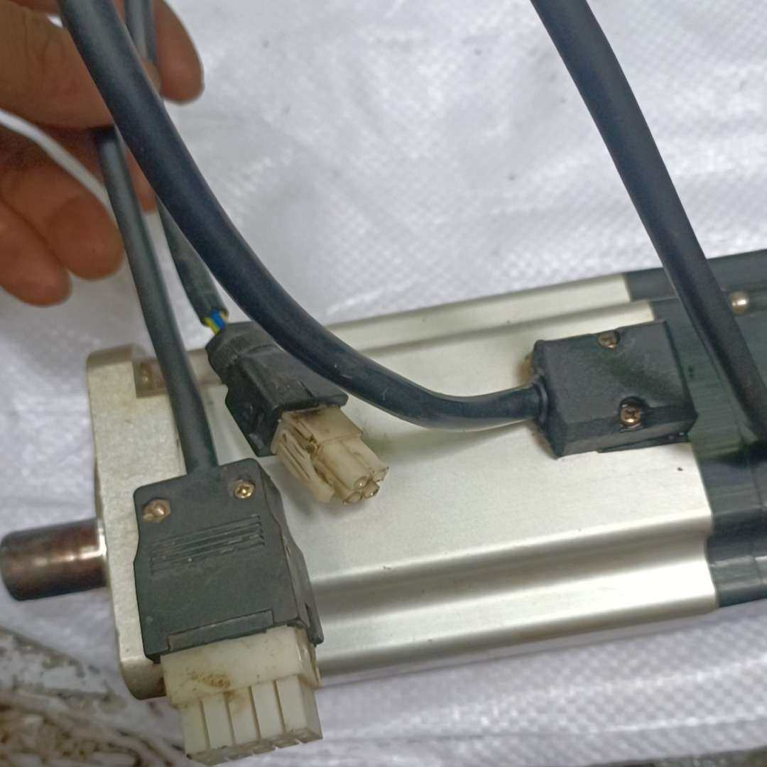 伺服电机马达80CB100C-500000森创交流1台包好不