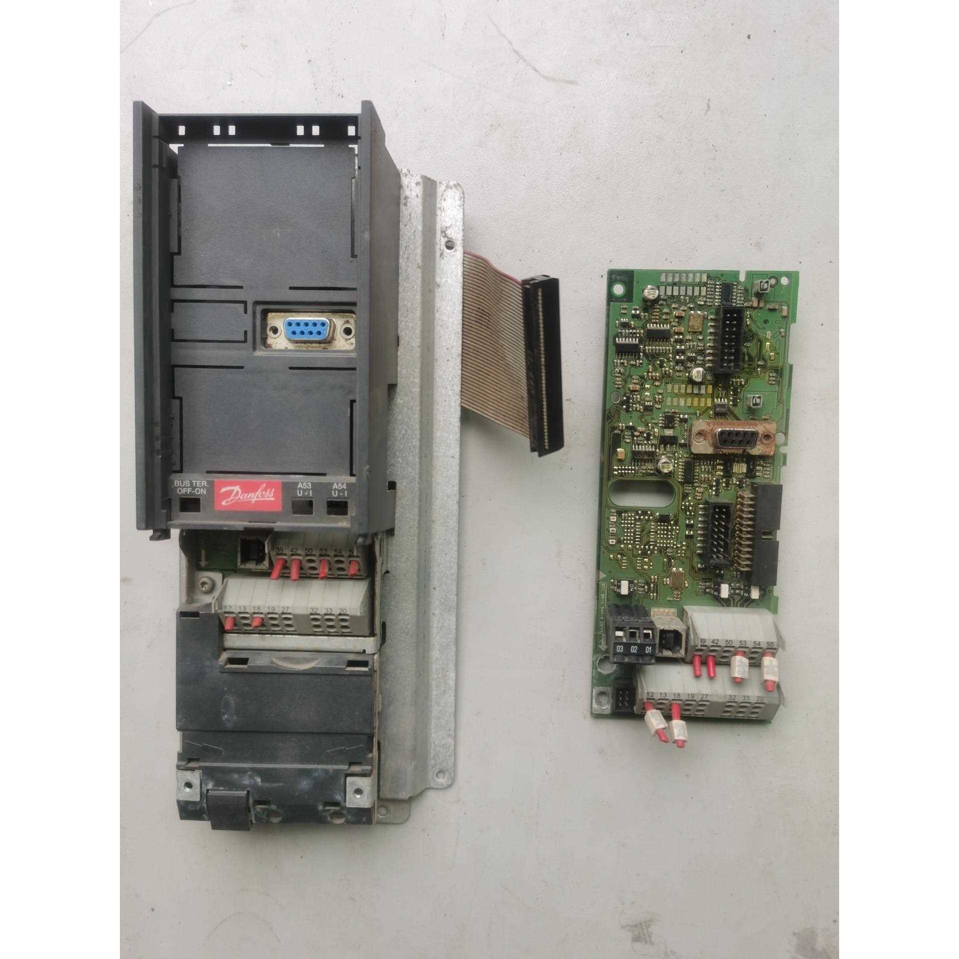 130B7002 AB/068丹佛斯变频器FC301系列主板