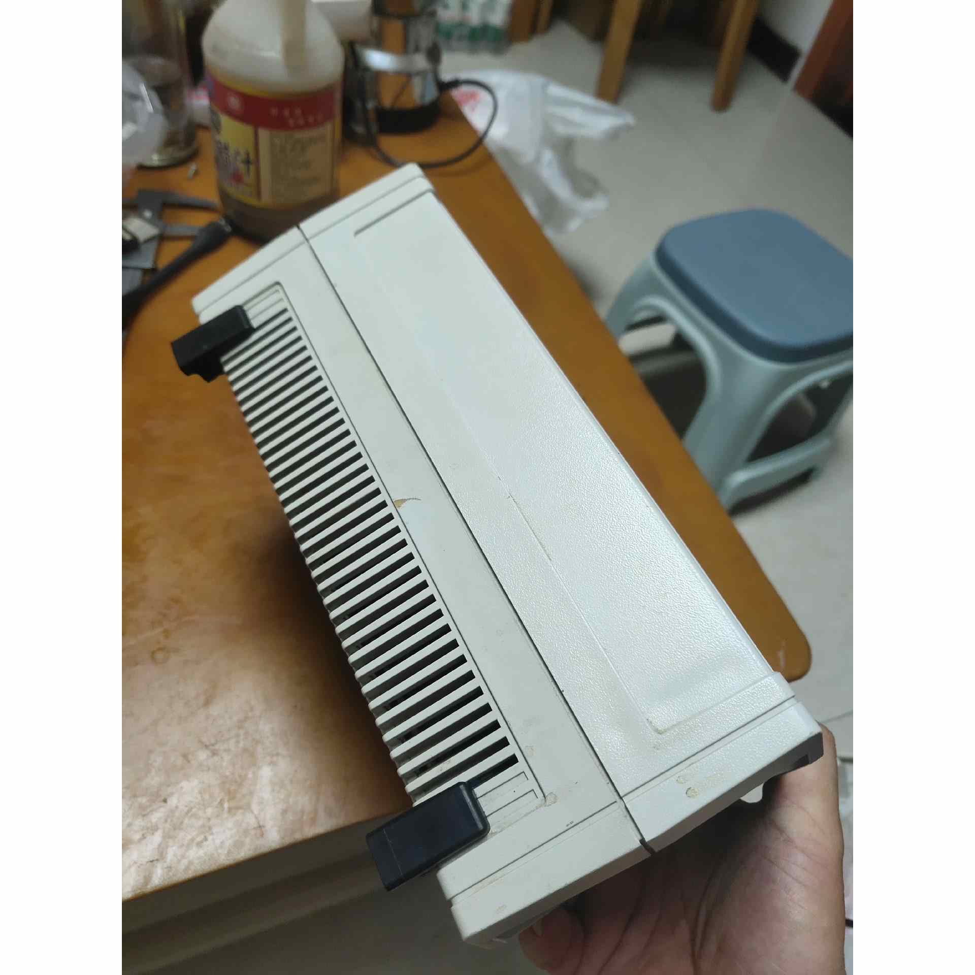 Buchi AG CH-Uster CH-8610通电