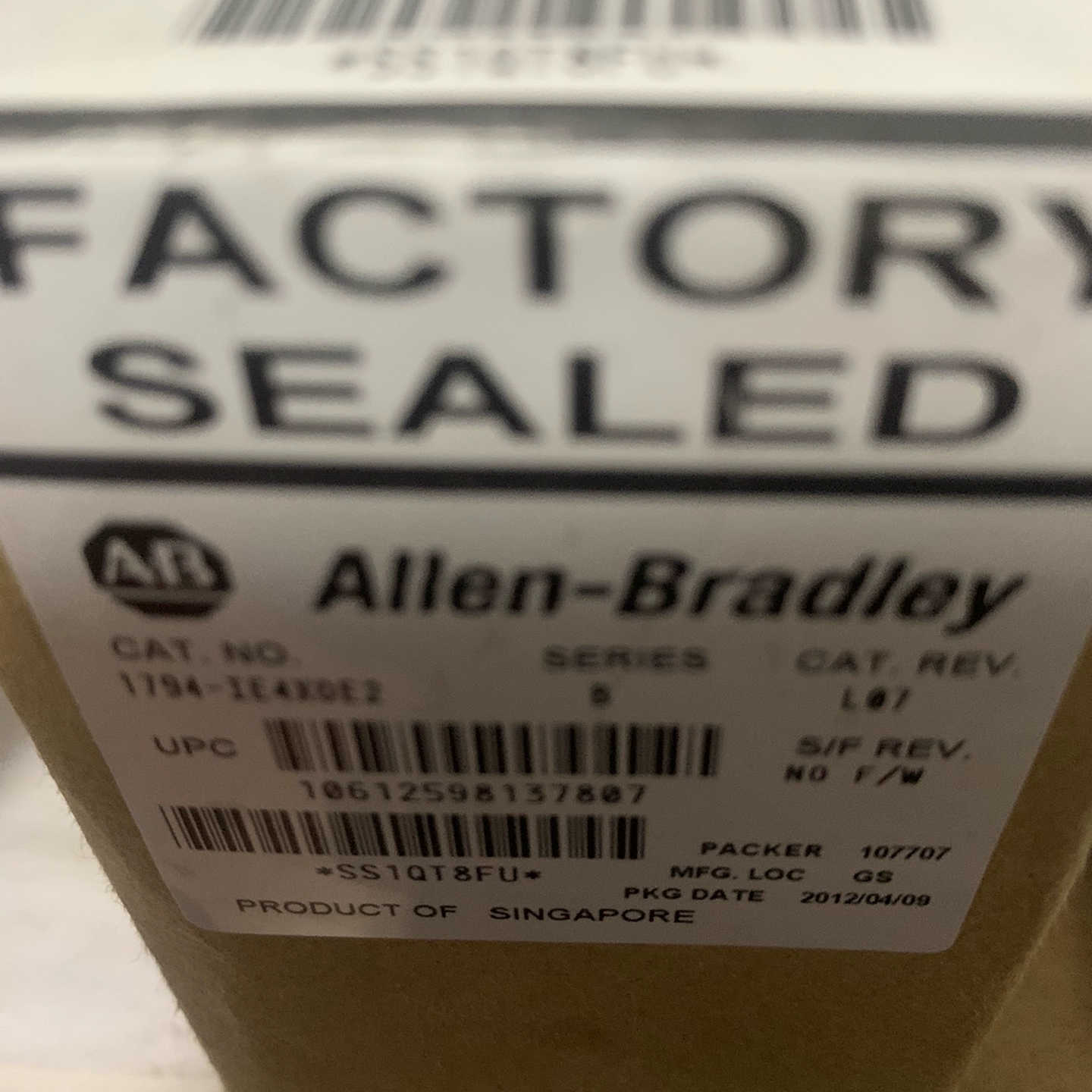 1794-IE4XOE2，全新，1794-IE4X0E2原包