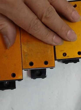 THK  LSP2080滑组1个，LSP20100滑组2个。