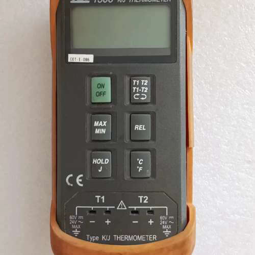 TES泰仕数字式测温仪，TES 1306。