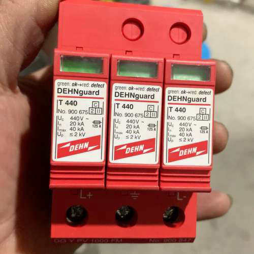 德国盾牌浪涌保护器DG Y PV 1000 FM900547