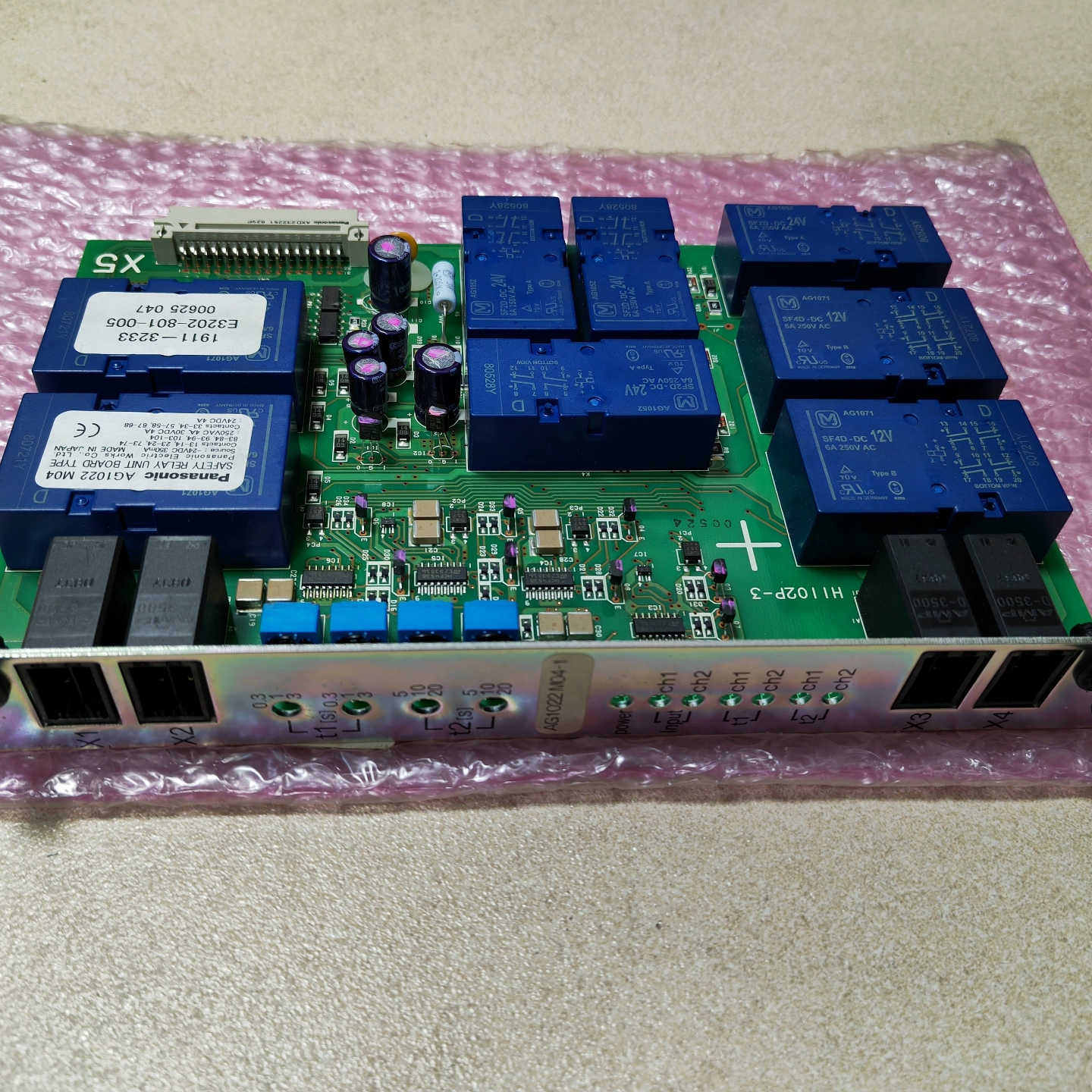 AG1022M04-1 E3202-801-005 OKUM