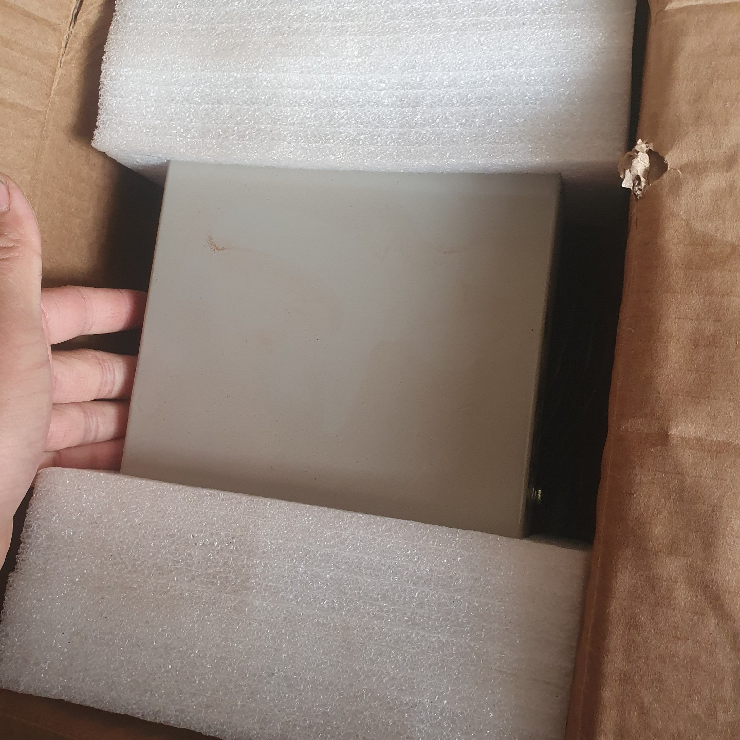 日立电梯对讲终端:型号为 TYPE:DIS2000D 4L对