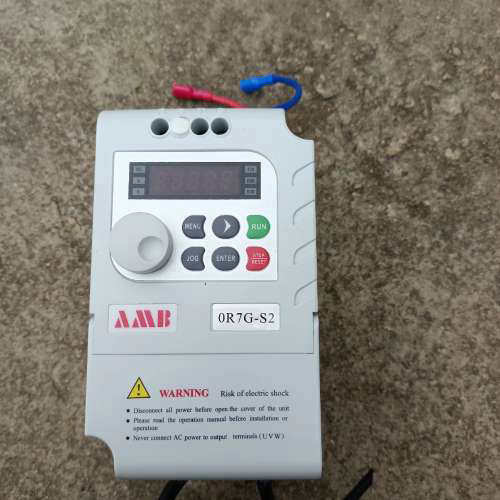 安邦信变频器AMB160-0R7G-S2 0.75KW