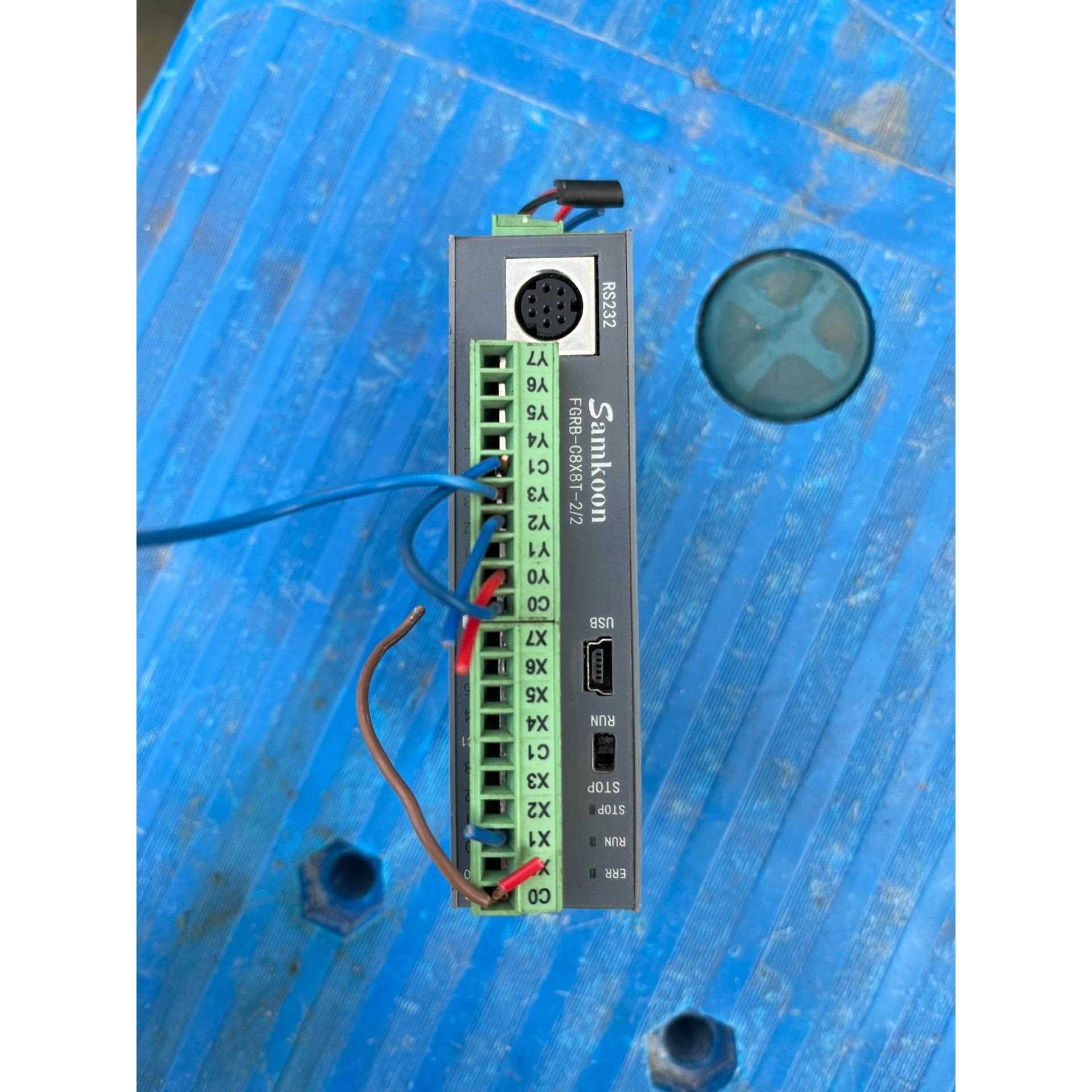 显控PLC FGRB-C8X8T/2/2，拆机功能包好，成