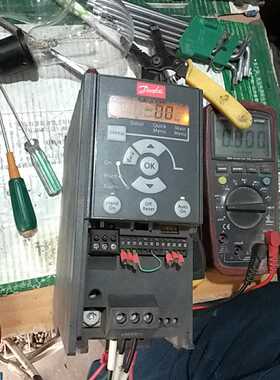 丹佛斯FC-051P变频器1.5KW