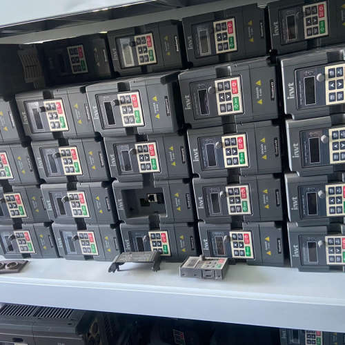 9新英威腾变频器 GD10-0R4G-S2-B 0.4KW