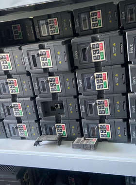 9新英威腾变频器 GD10-0R4G-S2-B 0.4KW