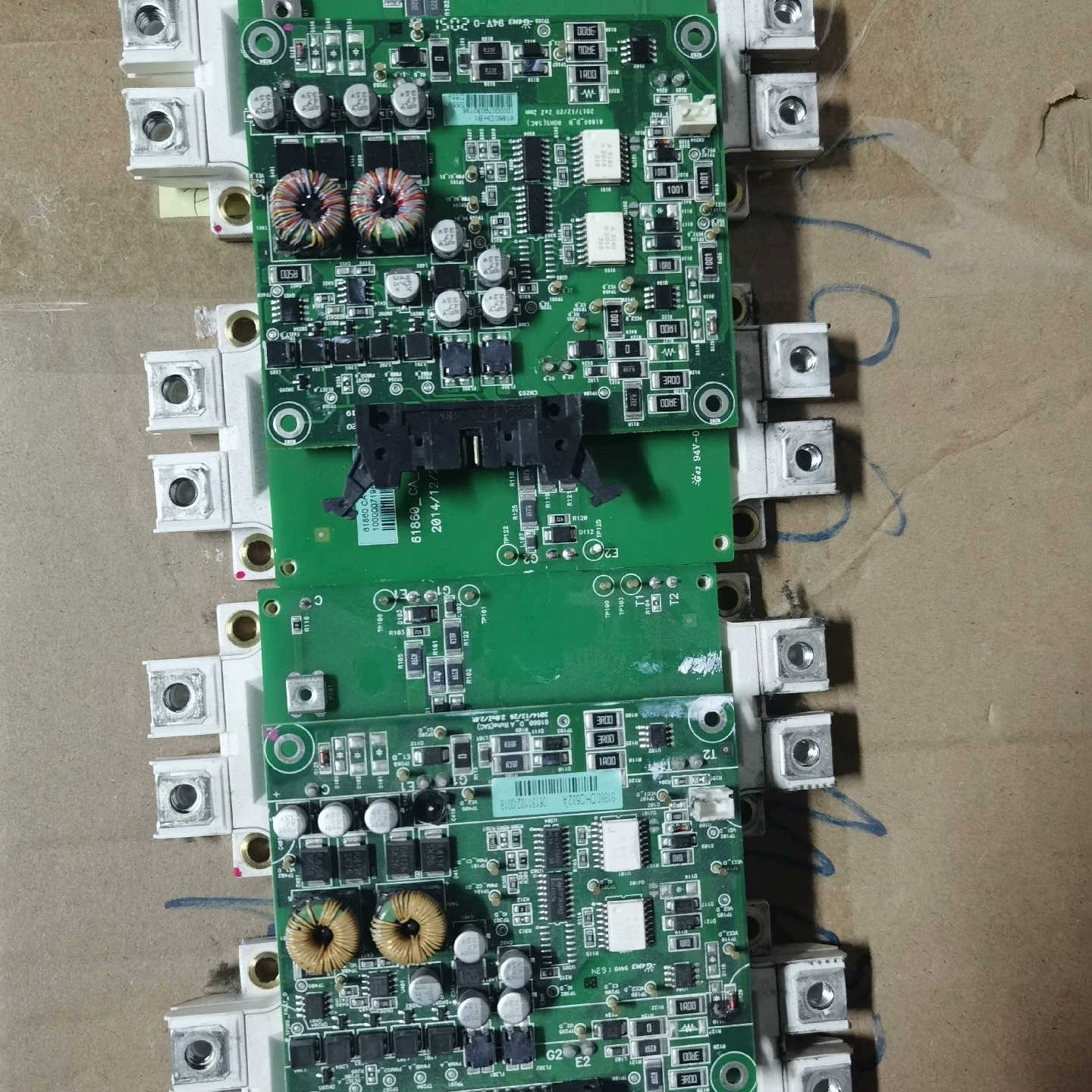 FF300R12MS4 带驱动板致茂