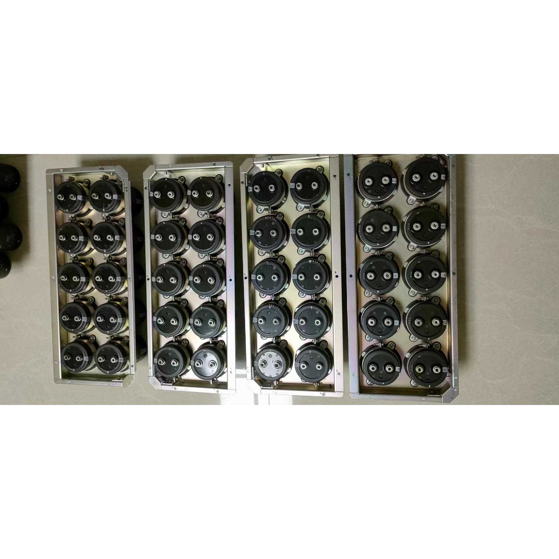 拆机安川变频器电容组，3套，400v3000uf，有意者联系