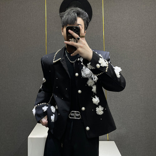 轻奢风设计感立体花朵珍珠西装男