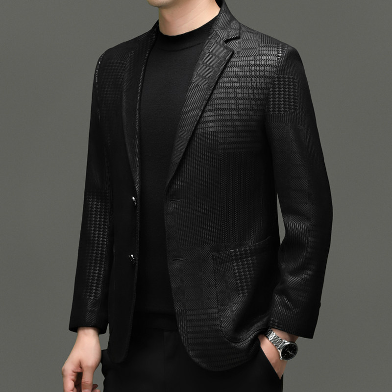 两粒扣真皮西服外套简约百搭