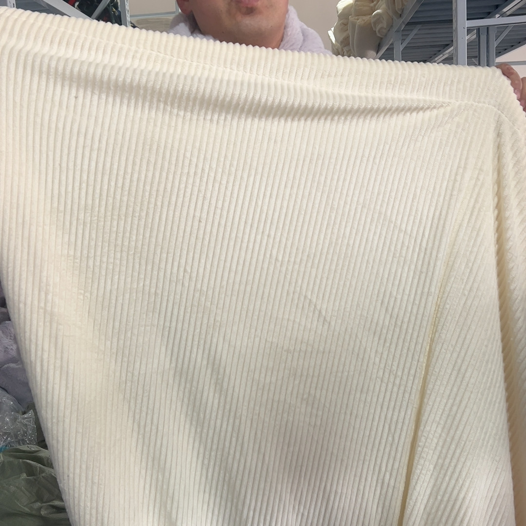 220.240白色抽条被底羊羔 瑕疵 送地垫 右2,户外/登山/野营/旅行用品,野餐垫,淘宝优惠券,粉丝福利购,淘宝优惠卷