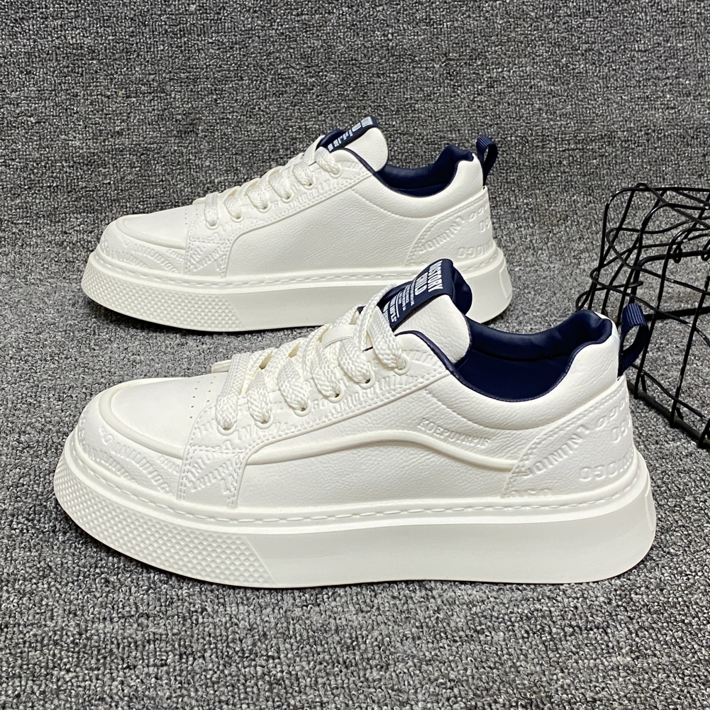 港风小白鞋韩版轻奢厚底休闲板鞋