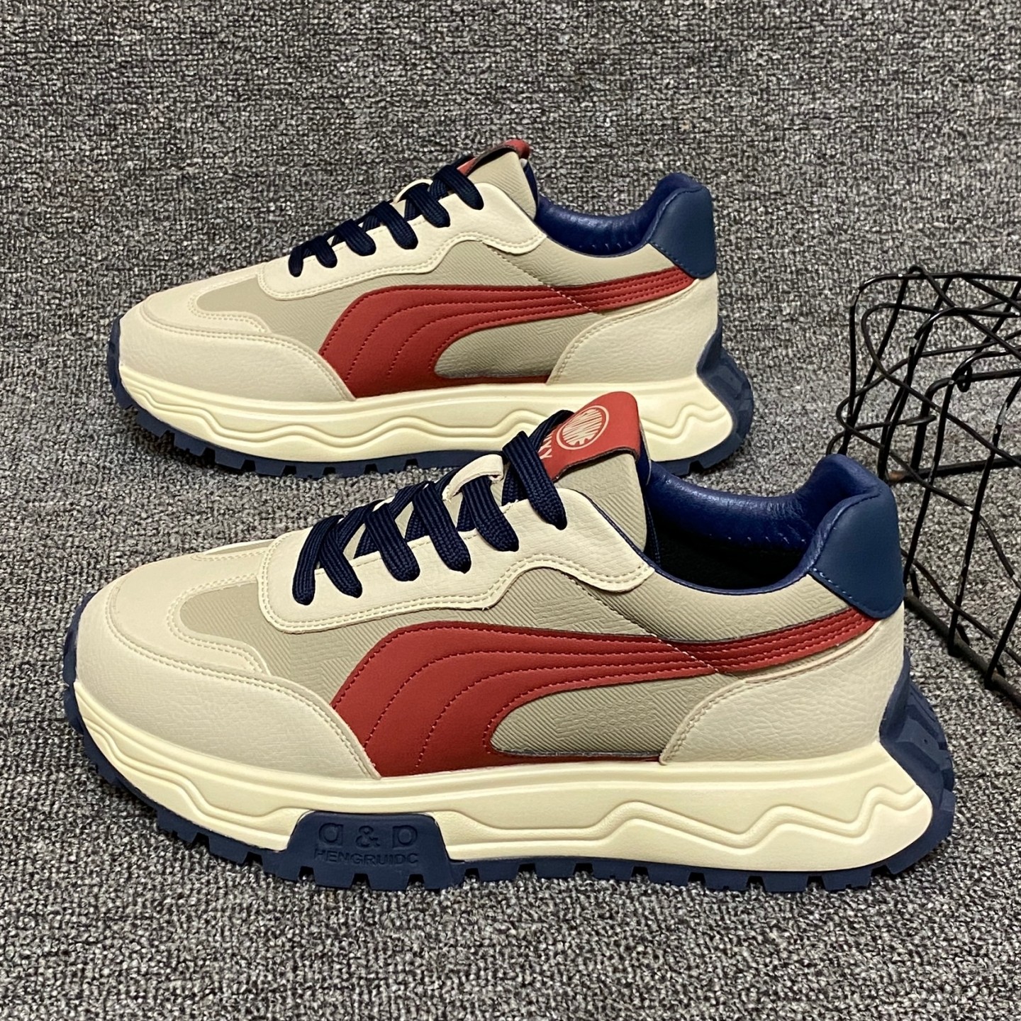 潮牌复古百搭休闲板鞋阿甘运动鞋