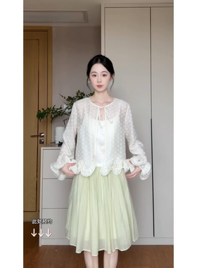 夏季清新感绝美荷花边喇叭袖上衣女高腰半身裙温柔套装