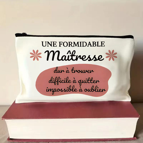 UneFormidableMaitresse化妆包
