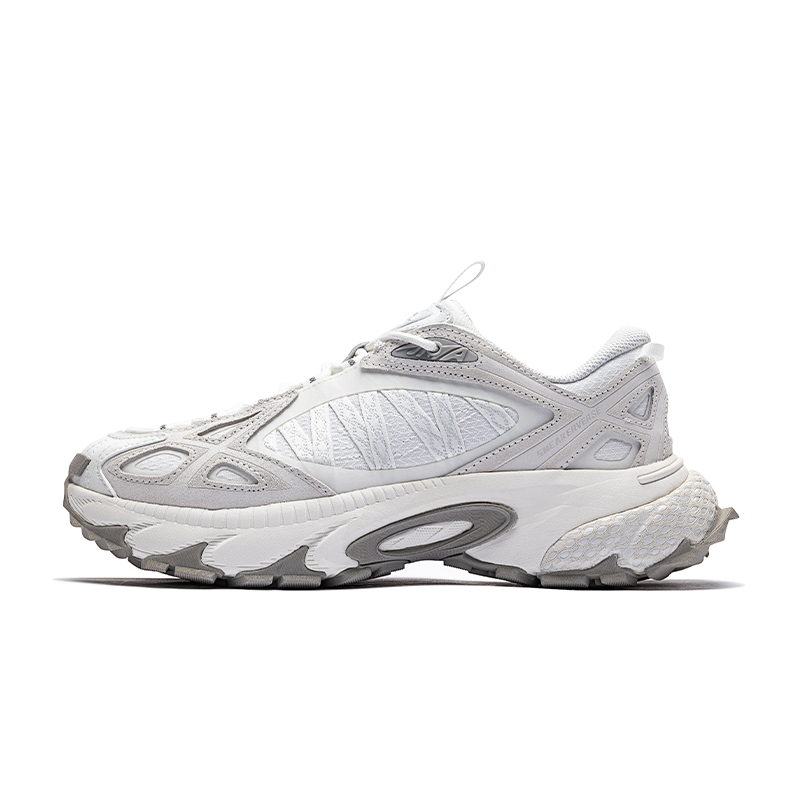 安踏男子户外时尚潮流休闲运动鞋