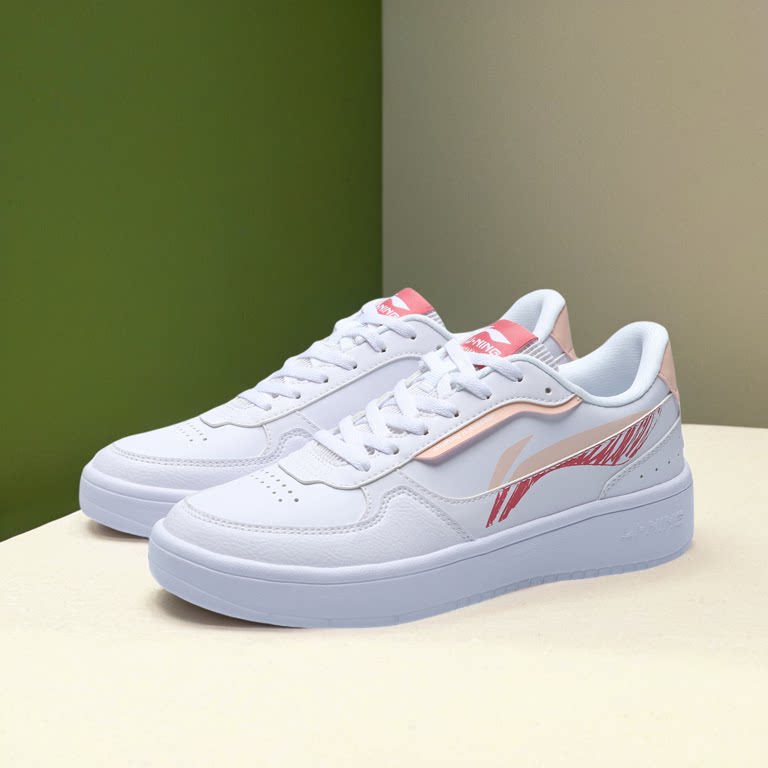 中国李宁经典潮流女款小白鞋低帮耐磨滑板鞋运动休闲鞋 AGCR198