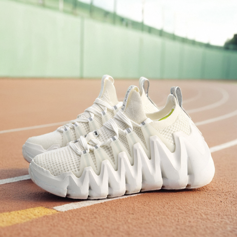 中国李宁春季巴黎时装周女子一体织灵动跑鞋减震休闲鞋ARKQ008