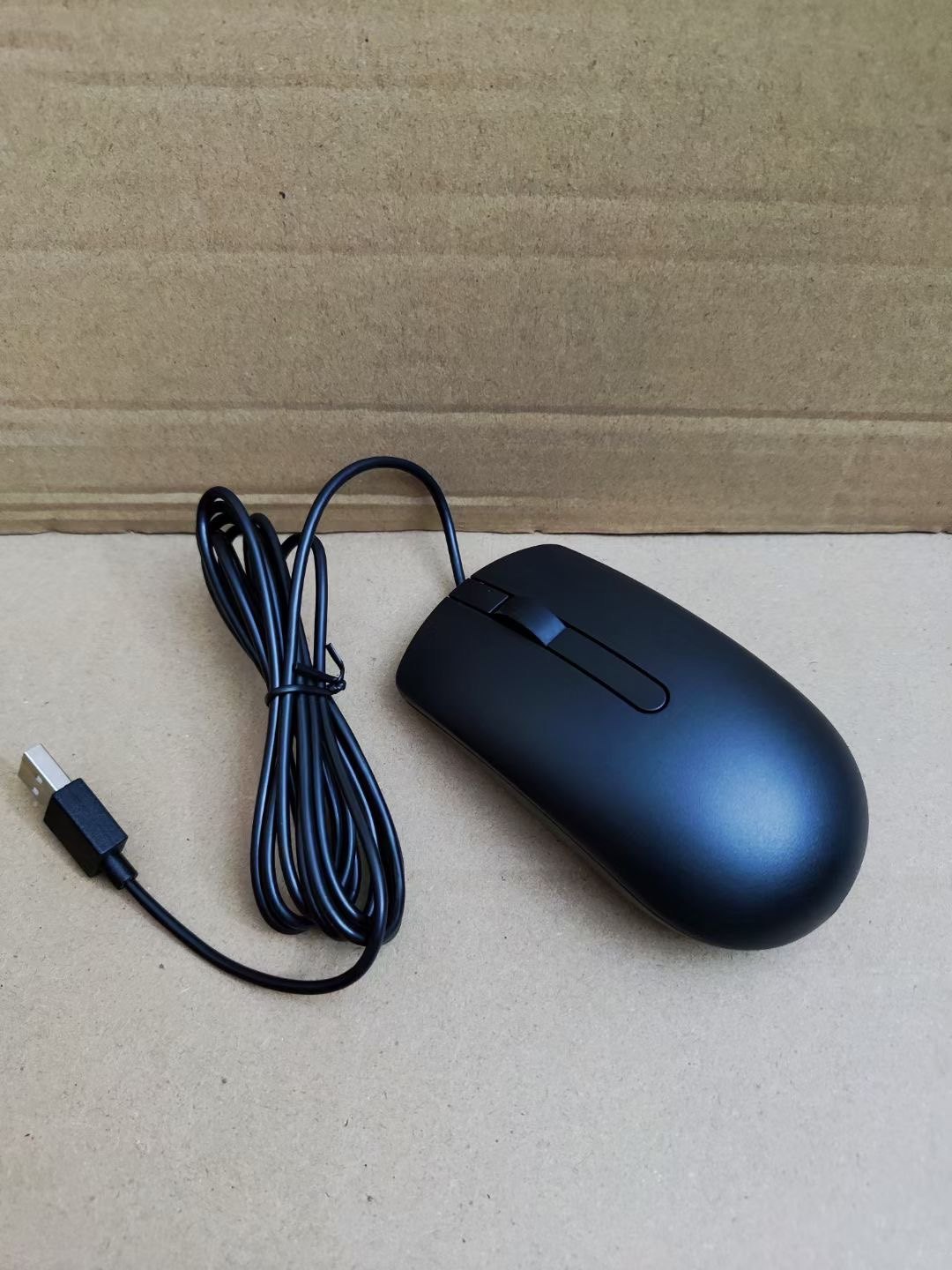 ￼￼戴尔（DELL）MS116鼠标 有线商务办公经典 有线鼠标 USB接口